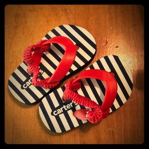 Newborn Carter’s Flip flips